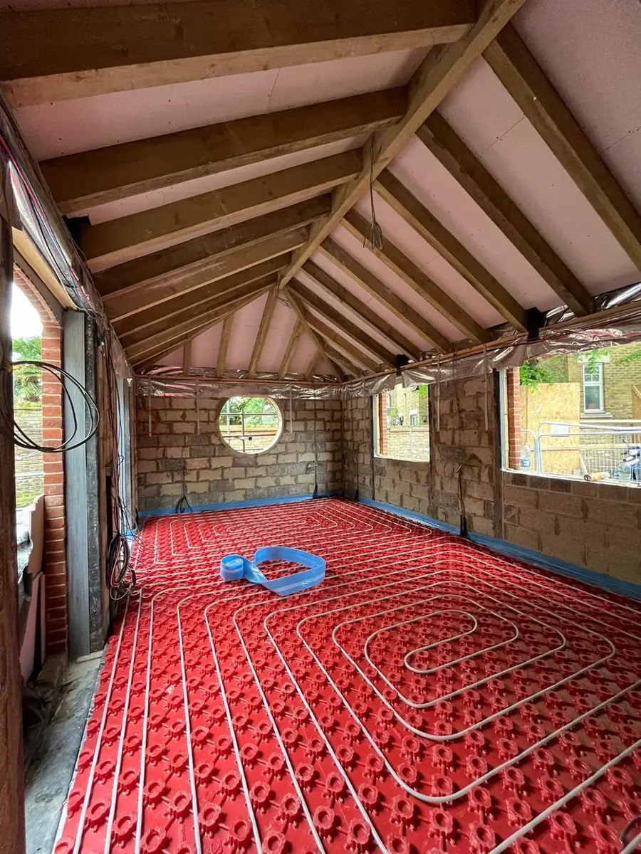Underfloor heating to a new extension